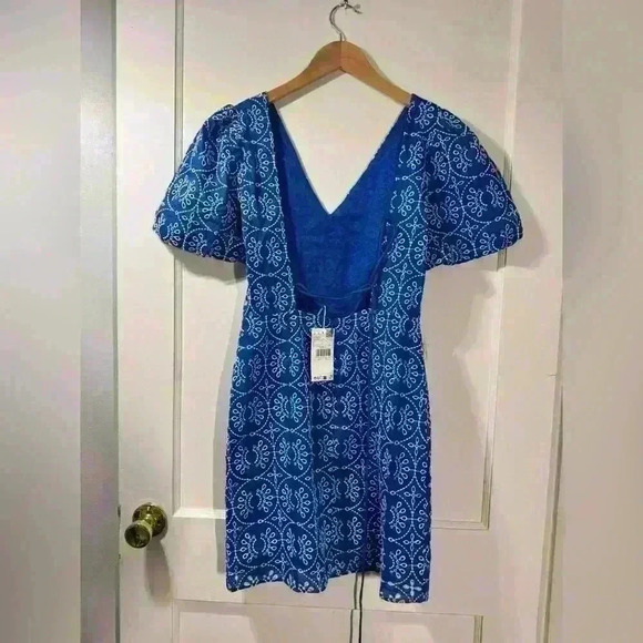 NWT MANGO Women's Embroidered Open Back Dress - Picture 7 of 7